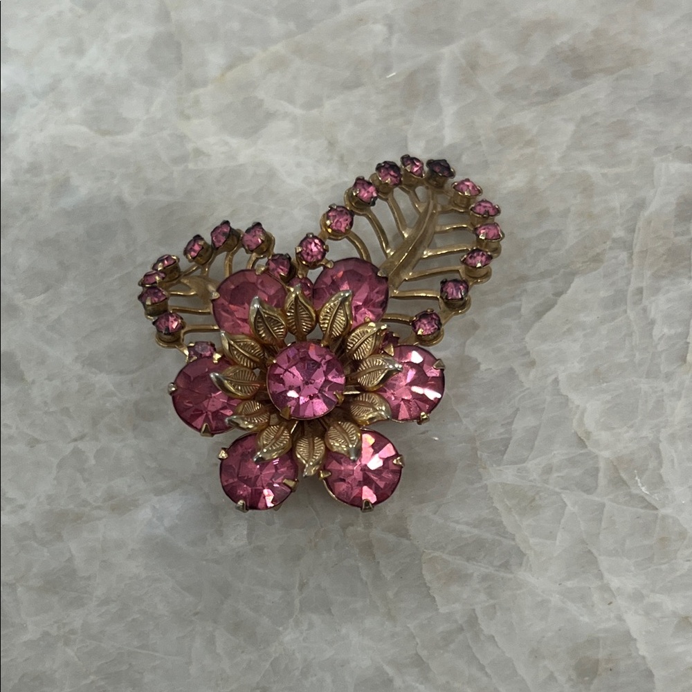 Elegant Pink and Gold Floral Brooch